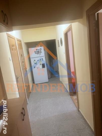 Trafic Greu, Liberty Mall, sector 5, vanzare apartament 3 camere.